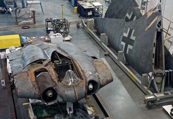 El avión de tecnología extraterrestre que poseía Alemania en 1945 - The Daily Worlds