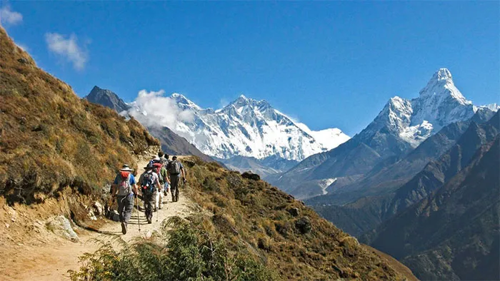 Mystery of hollow structures and treasures inside the Himalayas