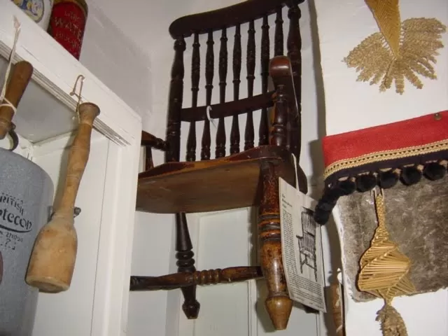 HOW SCARY! Terrifying cursed objects that not even Ed and Lorraine Warren would want to touch. - Luxury Blog