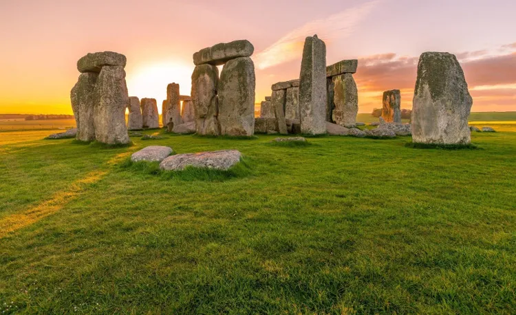 Shocking!: Archaeological Evidence of the Existence of Giants in History