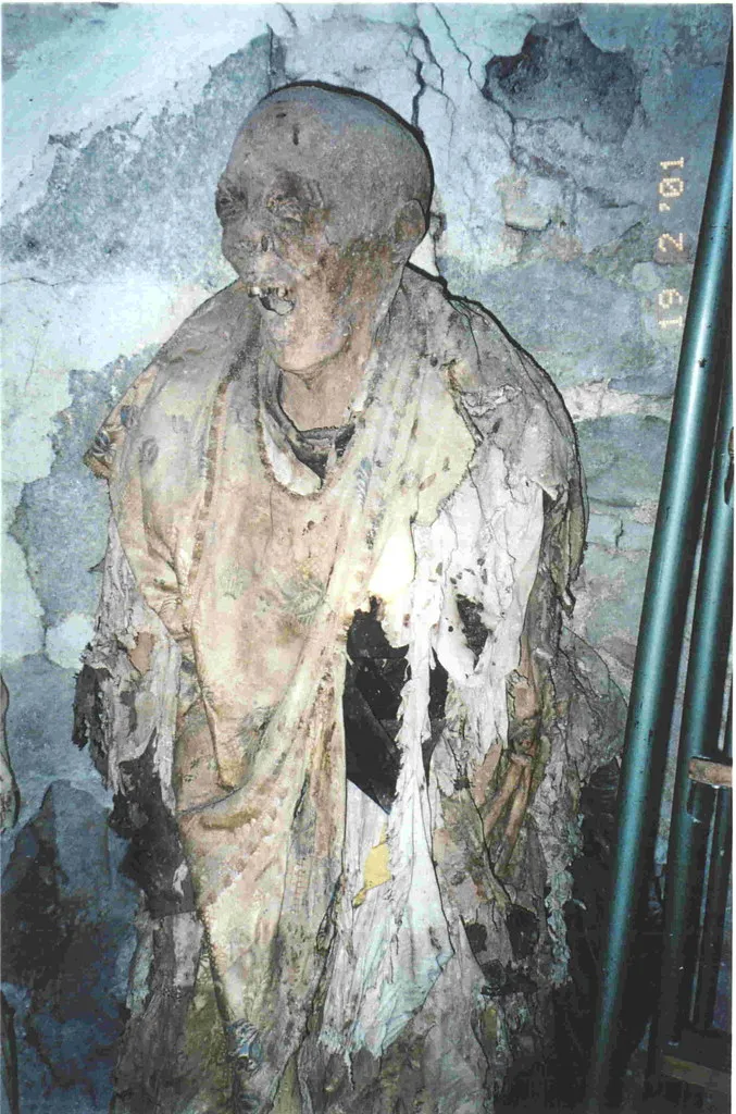 Shocking: Impeccably Preserved, Fully Clothed Skeleton Discovered in Romania – A Find That Shatters Expectations