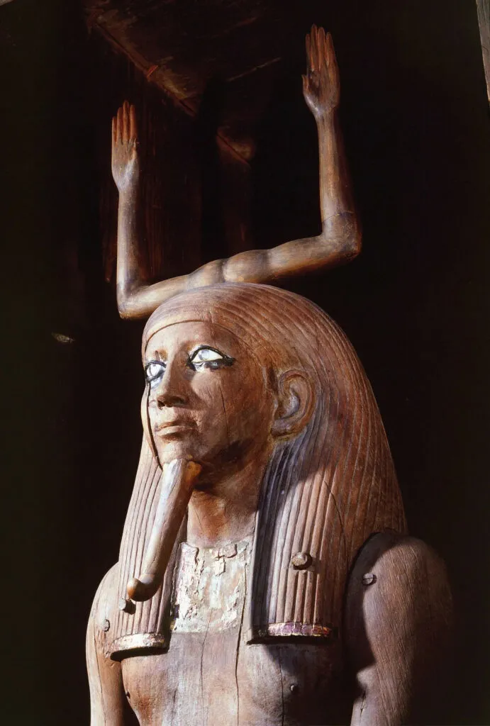 Shocking Discovery: Enigmatic Ka Statue of King Hor Revealed in Ancient Tomb 😳😳😳