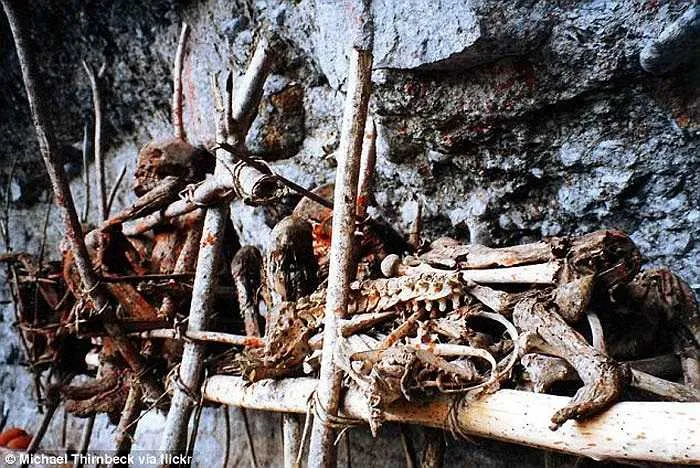 Shocking Discovery: Mummy Found on a Cryptic Throne Unveils Connection to the Spirit Realm