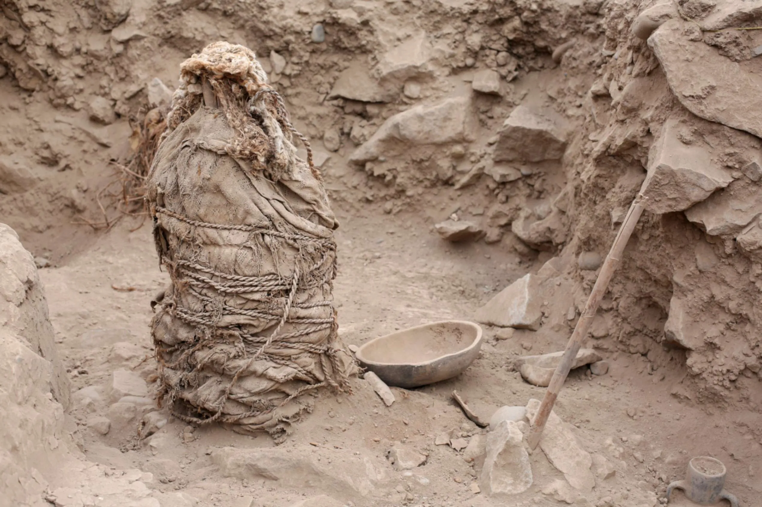 Peruvian archaeologists unearth extraordinary thousand-year-old mummy of a teenager