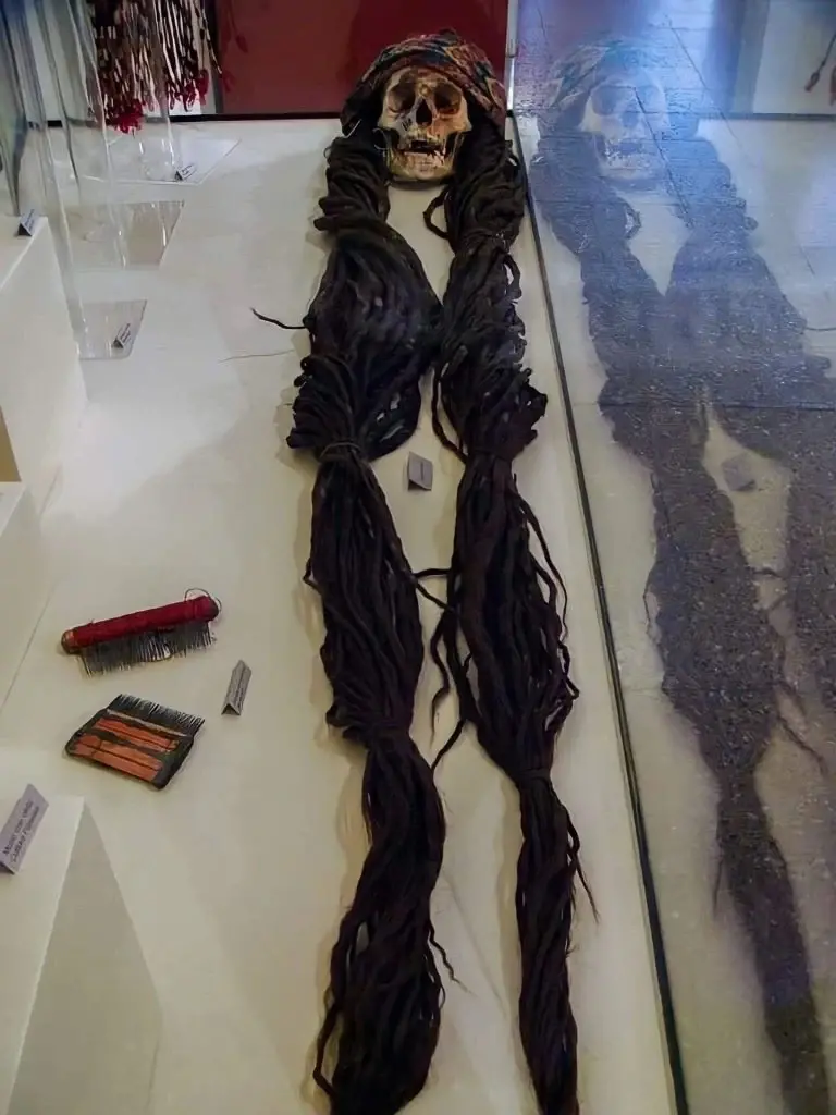 Latest News: Archaeologists Uncover Extremely Strange Mystery of the ‘Lady with Long Hair’: Revealing the Meaning of the Mummy at Huaca Huallamarca