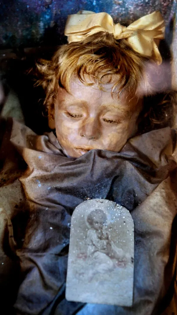 Unraveling the enigma of Rosalia Lombardo: The child mummy with surprisingly realistic ‘open’ eyes