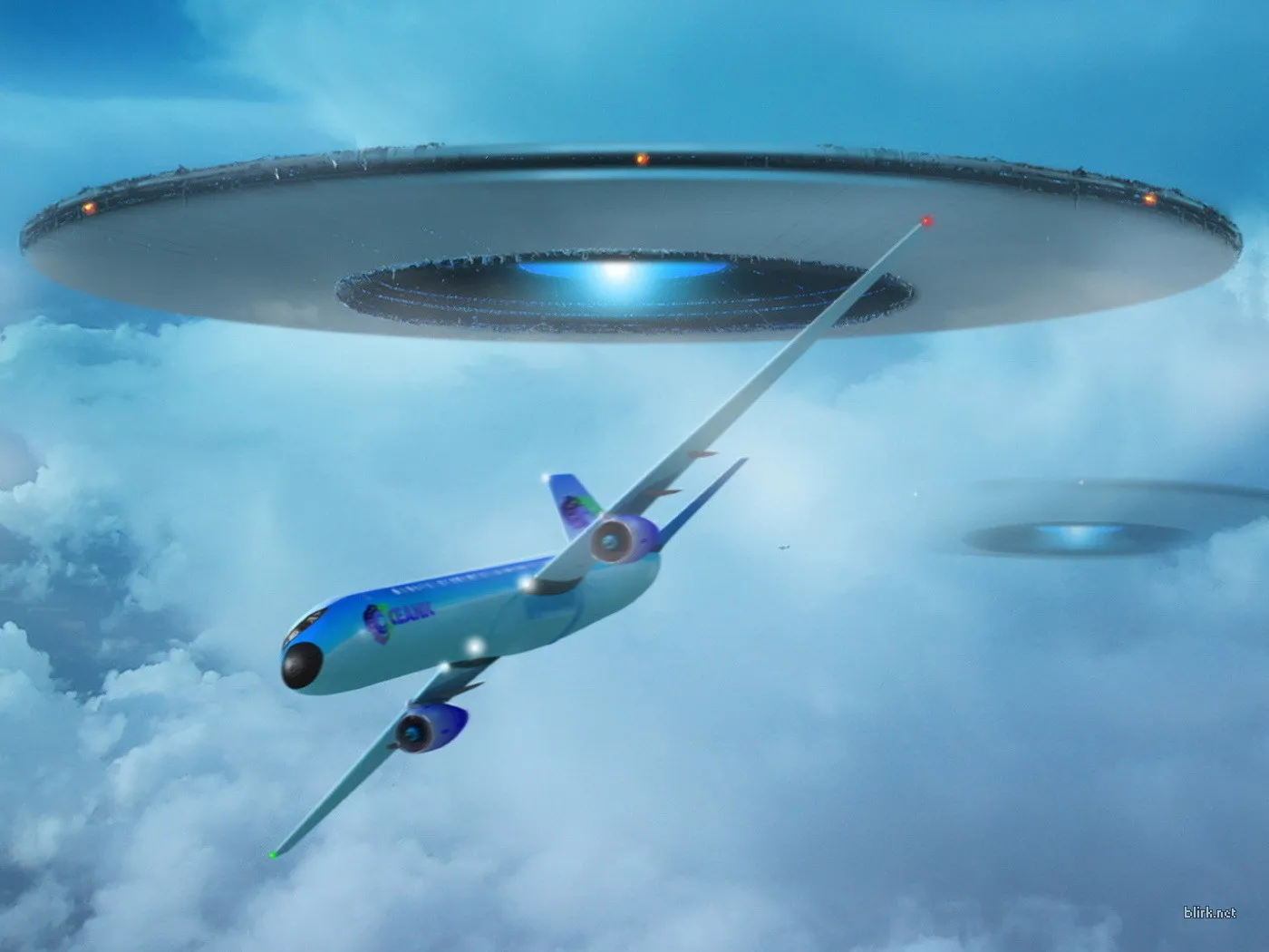 (Video) Unprecedented UFO Sighting: Japanese Cargo Plane Witnesses 50-Minute Encounter Over Alaska